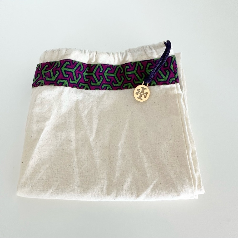 Tory Burch Kira Envelope Crossbody - Picture 2 of 8